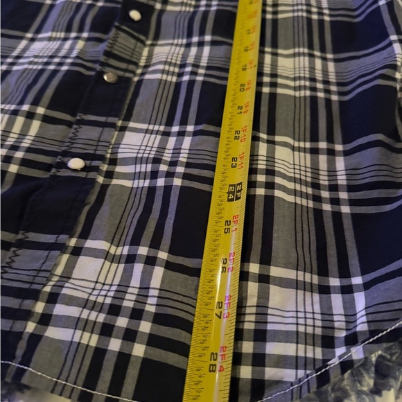 Marc Ecco Black and White Plaid Button-Up Shirt - Picture 5 of 5